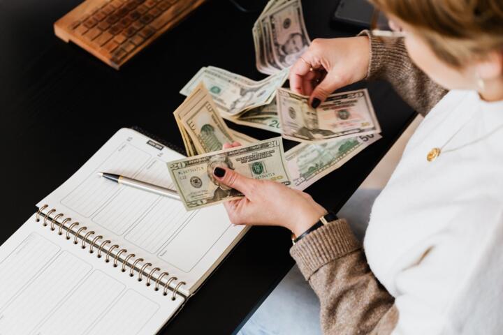 Financial Planning for Beginners: 7 Steps to Master Your Money