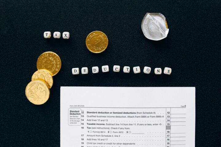 What Is a Tax Credit and How Does It Differ From a Deduction?